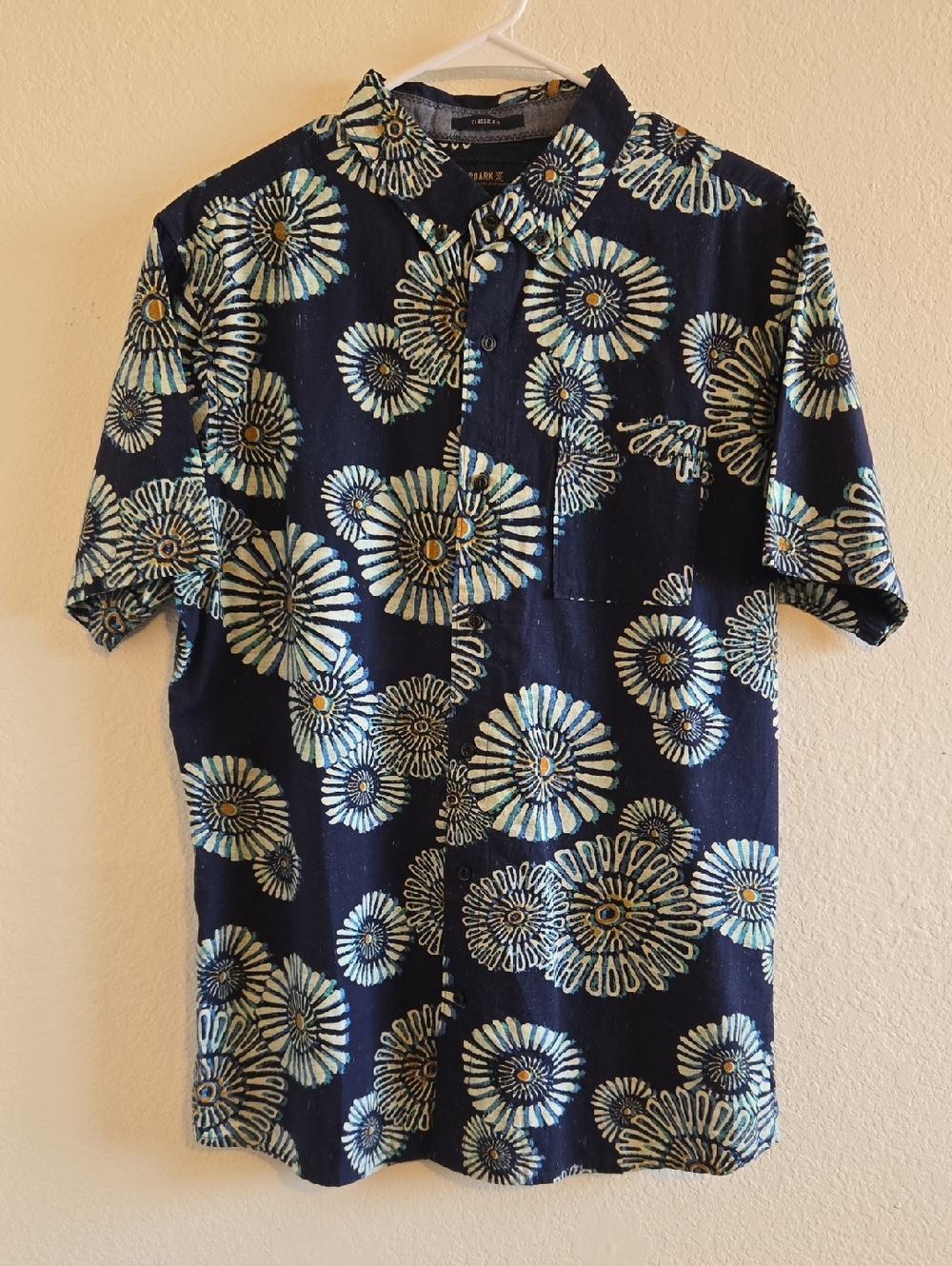 Casual Navy Floral Short-Sleeve Button-Down Shirt - Navy Blue - Large